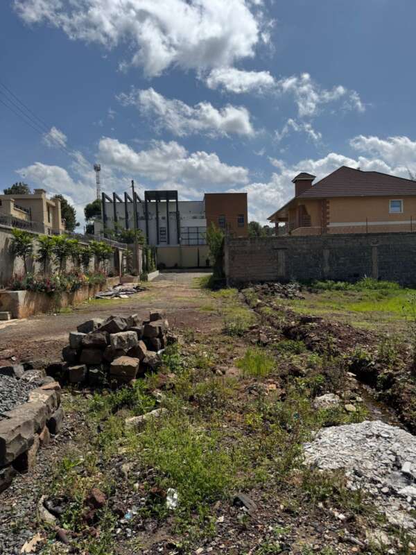 1/8 acre Kerarapon